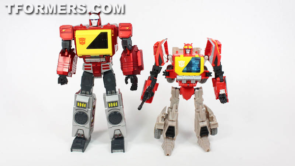 EAVI Metal Transistor Transformers Masterpiece Blaster 3rd Party G1 MP Figure Review And Image Gallery  (36 of 74)